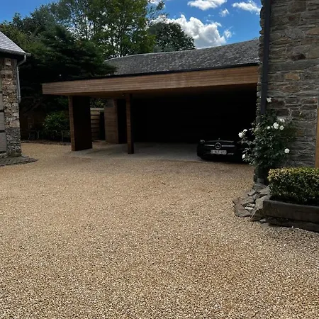 Oda ve Kahvaltı Paddock - Wellness & D'hotes Stoumont