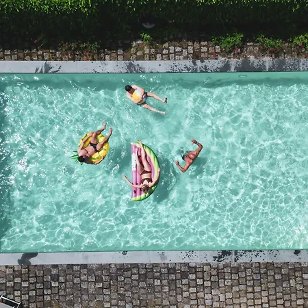 Paddock - Wellness & D'hotes Oda ve Kahvaltı Stoumont