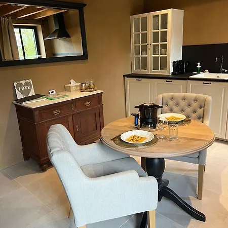 Oda ve Kahvaltı Paddock - Wellness & D'hotes Stoumont