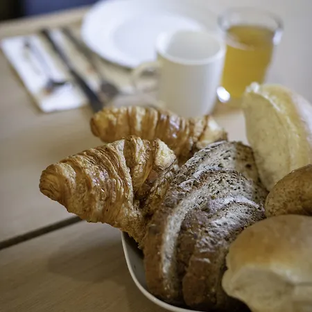 Paddock - Wellness & D'hotes Oda ve Kahvaltı